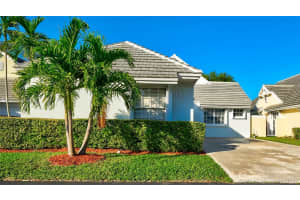 4830 Nw 99th Ct, Doral
