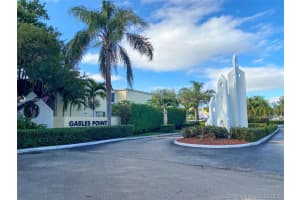 4580 Sw 68th Ct Cir 161, Miami