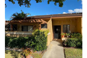 882 Nw 79th Ter, Plantation