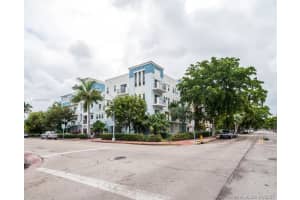 1040 10th St 302, Miami Beach