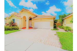 9651 Nw 46th Ln, Doral