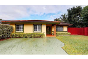 14517 Sw 98th Ter, Miami