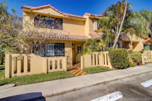 3973 Nw 94th Ave, Sunrise