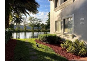 4744 Nw 114th Ave 101, Doral