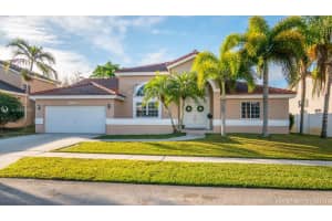 20106 Nw 9th Dr, Pembroke Pines