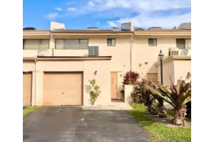 4247 N 76th Ave 4247, Davie