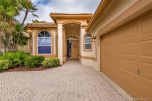 5343 Ventura Dr, Delray Beach