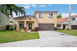 7242 Sw 158th Pl, Miami 7242 Sw 158th Pl, Miami