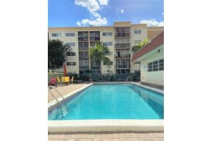 220 Sw 9th Ave 510, Hallandale Beach
