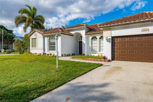 9251 Nw 42nd Ct, Coral Springs