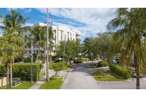 16590 Ne 26th Ave 303, North Miami Beach