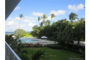 200 Ocean Lane Dr 204, Key Biscayne
