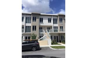 6310 Nw 103rd Pl 206, Doral