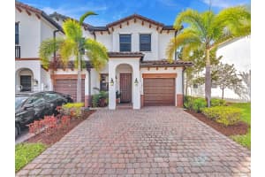 8854 Nw 102nd Ct 8854, Doral