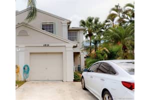 11824 Sw 99th St 11824, Miami