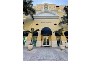 50 Menores Ave 617, Coral Gables