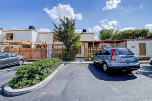 1716 Sw 131st Place Cir S, Miami