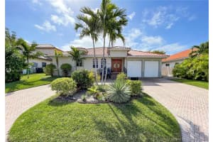 2250 Ne 122nd St, North Miami