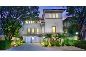 3520 Bayshore Villas Dr, Miami