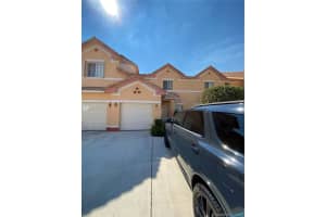 2300 Sw 87th Way, Miramar