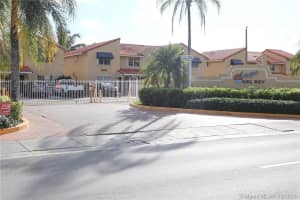 6990 Nw 173rd Dr 2002, Hialeah