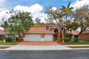 19867 Sw 7th Pl, Pembroke Pines