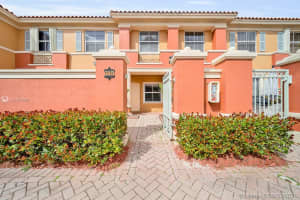 6142 Nw 115th Pl 315, Doral