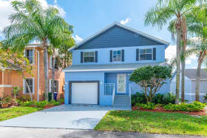 410 Nw 101st Ter, Pembroke Pines