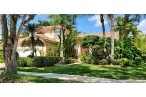 1987 S Landing Way, Weston