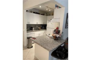 13712 Sw 90th Pl 6, Miami