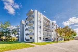 1301 Ne 7th St 313, Hallandale Beach 1301 Ne 7th St 313, Hallandale Beach