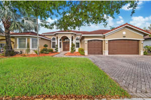 1904 Sw 195th Ave, Miramar