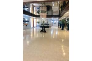 671 Ne 195 St (1000 Sqft) 202 E, Miami