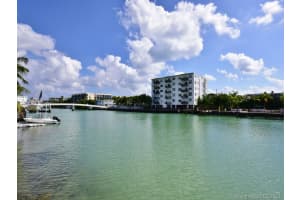 8001 Crespi Blvd 5a, Miami Beach