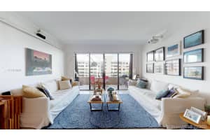 201 Crandon Blvd 1030, Key Biscayne