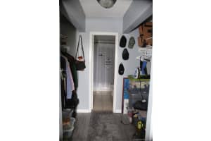 2450 Ne 135th St 712, North Miami