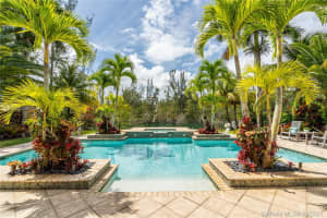 3170 Fairways Dr, Homestead