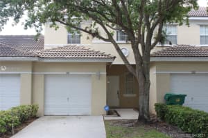 3114 Enclave Way 3114, Lauderhill