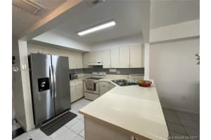 1000 Sw 104th Ct D-307, Miami 1000 Sw 104th Ct D-307, Miami