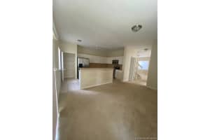 601 W Santa Catalina Cir 601, North Lauderdale