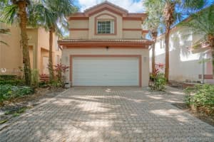 10700 Nw 1st St, Plantation