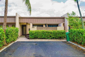10573 Sw 73rd Ter 10573, Miami