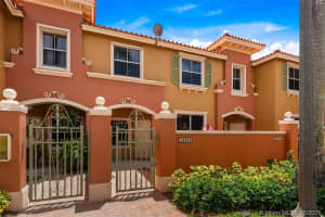 10659 Sw 7th St 1808, Pembroke Pines