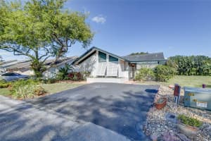 4070 Sw 82nd Ter, Davie