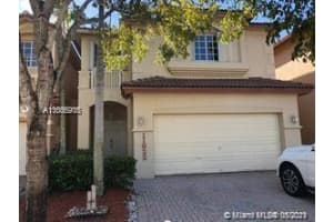 11622 Nw 69th Ter, Doral