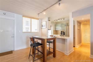 1670 Bay Rd 4f, Miami Beach 1670 Bay Rd 4f, Miami Beach