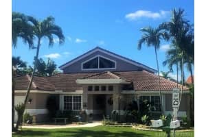 960 Nw 201st Ave, Pembroke Pines