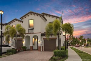 10381 Nw 88th Ter, Doral