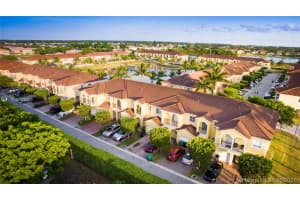 16670 Sw 70th St 16670, Miami