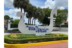 1351 Sw 124th Ct F-5, Miami